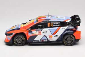 Hyundai i20 N Rally1 #11 T. Neuville / M. Wydaeghe Rally Japan WRC World Champion 2024 IXO 1:18 18RMC228 Metall — bild 3 av 6