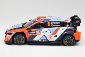 Hyundai i20 N Rally1 #11 T. Neuville / M. Wydaeghe Rally Sweden 2024 IXO 1:18 18RMC201 Metall — bild 3 av 6