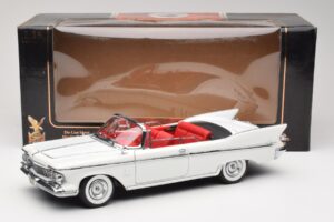 Imperial Crown Cabriolet Vit Road Signature 1:18 20138 Metall — bild 8 av 8