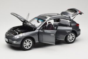 Infiniti EX25 J50 Grey Metallic Paudi 1:18 81L0049 Metall — bild 2 av 8