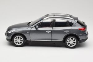 Infiniti EX25 J50 Grey Metallic Paudi 1:18 81L0049 Metall — bild 4 av 8