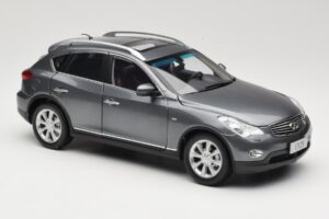 Infiniti EX25 J50 Grey Metallic Paudi 1:18 81L0049 Metall — bild 6 av 8