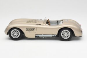 Jaguar C-Type Brons AUTOart 1:18 73502 Metall — bild 4 av 8