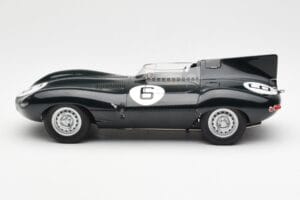 Jaguar D-Type #6 M. Hawthorn / I. Bueb Team Jaguar Cars Ltd 24 Hours of Le Mans 1955 AUTOart 1:18 85586 Metall — bild 3 av 6