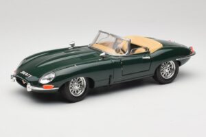 Jaguar E-Type Series 1 Roadster Grön Bburago 1:18 3018-M5 Metall