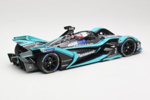 Jaguar I-Type 3 Panasonic Jaguar Racing #20 M. Evans Formula E Season 5 2019 Minichamps 1:18 114180020 Metall — bild 2 av 6
