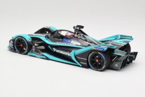 Jaguar I-Type 3 Panasonic Jaguar Racing #20 M. Evans Formula E Season 5 2019 Minichamps 1:18 114180020 Metall — bild 5 av 6