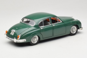 Jaguar Mark II Grön Tchibo 1:18 49420 Metall — bild 3 av 8