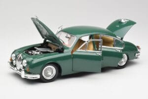 Jaguar Mk II British Racing Grön Maisto 1:18 50287 Metall — bild 2 av 8