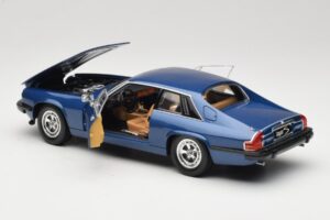 Jaguar XJ-S Blå Road Signature 1:18 92658 Metall — bild 6 av 8