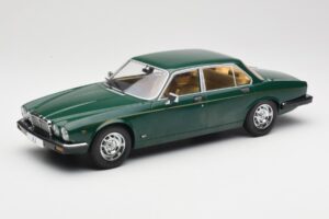 Jaguar XJ Series III Mörkgrön MCG 1:18 MCG18175 Metall
