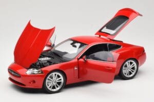 Jaguar XK X150 Röd Minichamps 1:18 150130503 Metall — bild 2 av 8