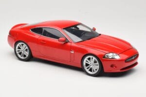 Jaguar XK X150 Röd Minichamps 1:18 150130503 Metall — bild 6 av 8