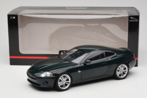 Jaguar XK X150 Grön Minichamps 1:18 153130503 Metall — bild 8 av 8