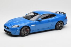 Jaguar XKR-S X150 French Racing Blå AUTOart 1:18 73641 Metall