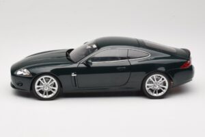Jaguar XK X150 Coupe Grön Minichamps 1:18 150130501 Metall — bild 4 av 8