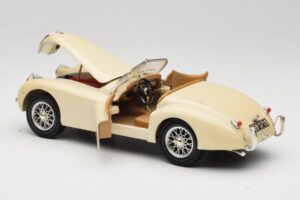 Jaguar XK120 Vit Eduscho 1:18 7482-1HTH Metall — bild 5 av 8