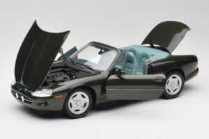 Jaguar XKR X100 Cabriolet Grön Maisto 1:18 37800-M1 Metall — bild 2 av 8
