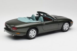 Jaguar XKR X100 Cabriolet Grön Maisto 1:18 37800-M1 Metall — bild 3 av 8