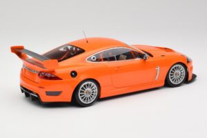 Jaguar XKR GT3 Racing Orange Minichamps 1:18 150081391 Metall — bild 2 av 6
