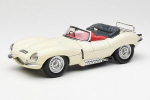 Jaguar XKSS Kräm AUTOart 1:18 73512 Metall