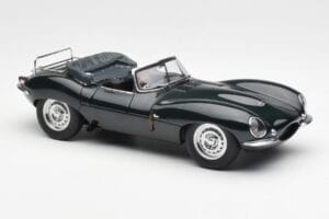 Jaguar XKSS Steve McQueen Personal Car AUTOart 1:18 73526 Metall — bild 6 av 8