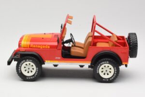 Jeep CJ-7 Renegade Röd MCG 1:18 MCG18110 Metall — bild 3 av 6