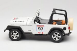 Jeep Wrangler Rallye #97 Beige Solido 1:18 9012 Metall — bild 3 av 6