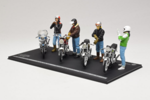 Joe Bar Team Samling med Figurer Solido 1:18 5008 Metall — bild 3 av 4