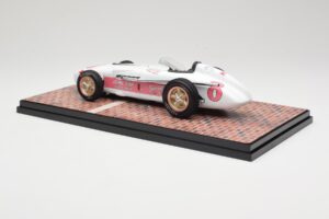 Watson Roadster #8 P. Flaherty John Zink Racing Indianapolis 500 Winner 1956 Carousel 1 1:18 143000 Metall — bild 5 av 6