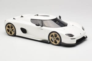 Koenigsegg CC850 Crystal White GT Spirit 1:18 GT903 Resin — bild 4 av 6