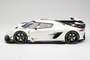 Koenigsegg Jesko Attack Crystal White Pearl GT Spirit 1:12 GT501 Resin — bild 3 av 6
