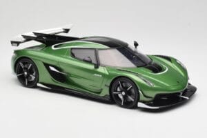 Koenigsegg Jesko Attack Grön GT Spirit 1:18 GT927 Resin — bild 4 av 6