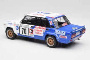 Lada 2105 VFTS #70 E. Tumalevicius 1000 Lakes Rally 1986 IXO 1:18 18RMC181A Metall — bild 5 av 6