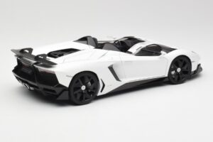 Lamborghini Aventador J Vit AUTOart 1:18 74674 Metall — bild 3 av 8