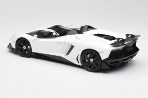 Lamborghini Aventador J Vit AUTOart 1:18 74674 Metall — bild 7 av 8