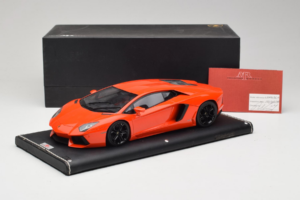 Lamborghini Aventador Orange MR Collection 1:18 LAMB064 Resin — bild 6 av 6