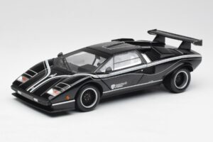 Lamborghini Countach LP500S Svart Kyosho 1:18 08326K Metall
