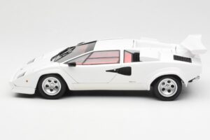 Lamborghini Countach LP500S Vit Kyosho 1:18 08320E Metall — bild 4 av 8