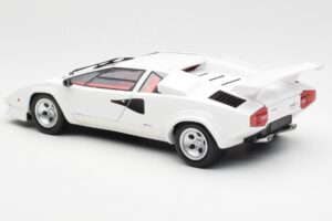 Lamborghini Countach LP500S Vit Kyosho 1:18 08320E Metall — bild 7 av 8