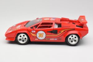 Lamborghini Countach Röd Bburago 1:18 3047 Metall — bild 4 av 8