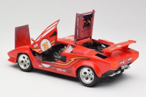 Lamborghini Countach Röd Bburago 1:18 3047 Metall — bild 5 av 8