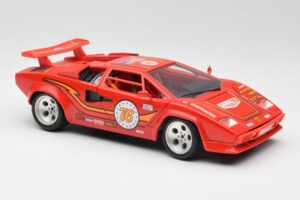 Lamborghini Countach Röd Bburago 1:18 3047 Metall — bild 6 av 8