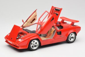 Lamborghini Countach Röd Bburago 1:18 3047-M1 Metall — bild 2 av 8