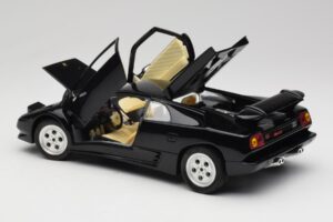Lamborghini Diablo Svart Mira 1:18 6107 Metall — bild 5 av 8