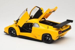 Lamborghini Diablo GTR Gul Hot Wheels 1:18 53885 Metall — bild 5 av 8