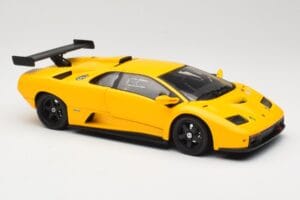 Lamborghini Diablo GTR Gul Hot Wheels 1:18 53885 Metall — bild 6 av 8
