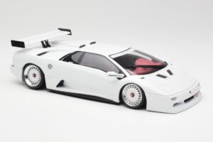 Lamborghini Diablo KO Vit GT Spirit 1:18 GT330 Resin — bild 4 av 6