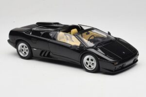 Lamborghini Diablo Roadster Svart AUTOart 1:18 70093-R1 Metall — bild 7 av 10