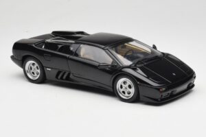 Lamborghini Diablo Roadster Svart AUTOart 1:18 70093-R1 Metall — bild 8 av 10